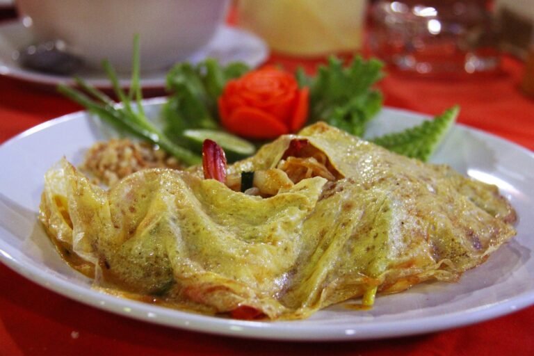 Differences Between Hat Yai and Koh Lipe Cuisine