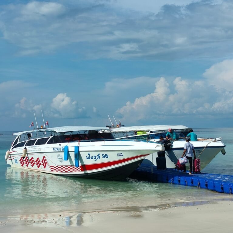 How to Book Ferry Tickets from Pak Bara Pier to Koh Lipe