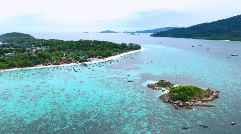 Weather-Based Travel Preparation Checklist: Hat Yai → Pak Bara Pier → Koh Lipe